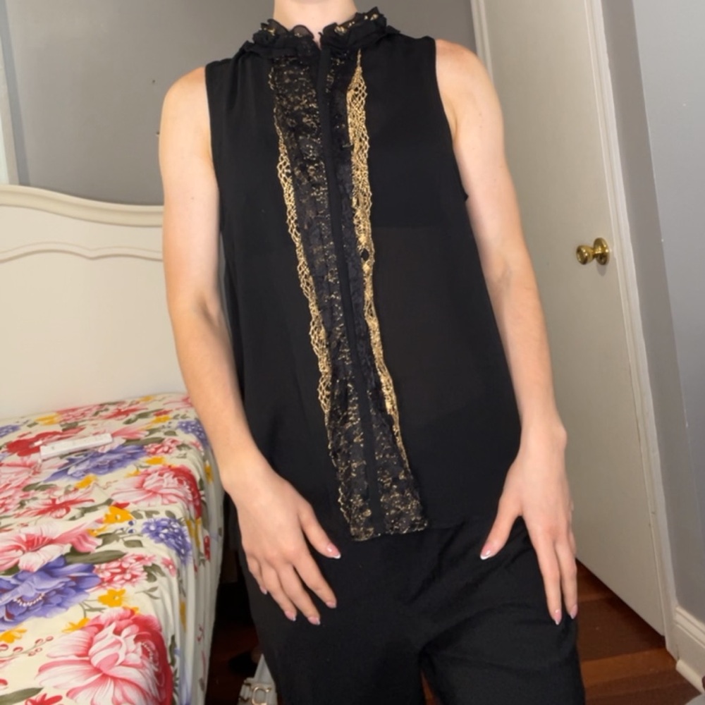 Elegant blouse